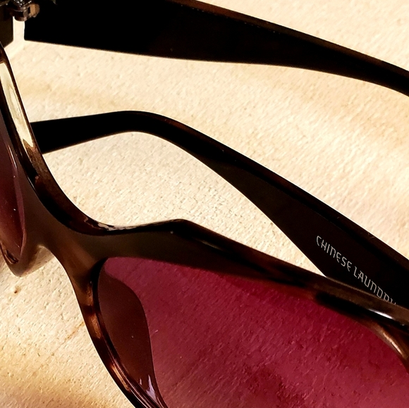 Orientsl laundry oversized sunglssses - Picture 3 of 5